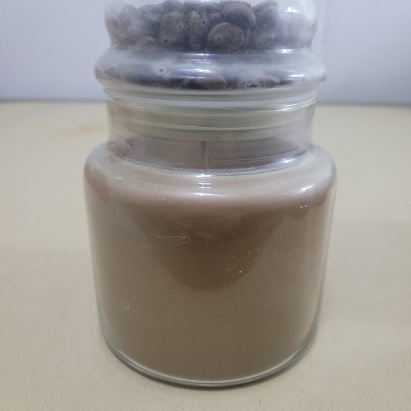 The Comfort Of Home Coffee Cake Scented Candle - Picture 3 of 11